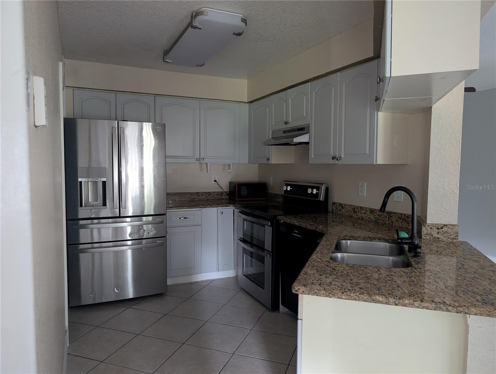 Kitchen - 2550 N ALAFAYA TRL #12105, ORLANDO