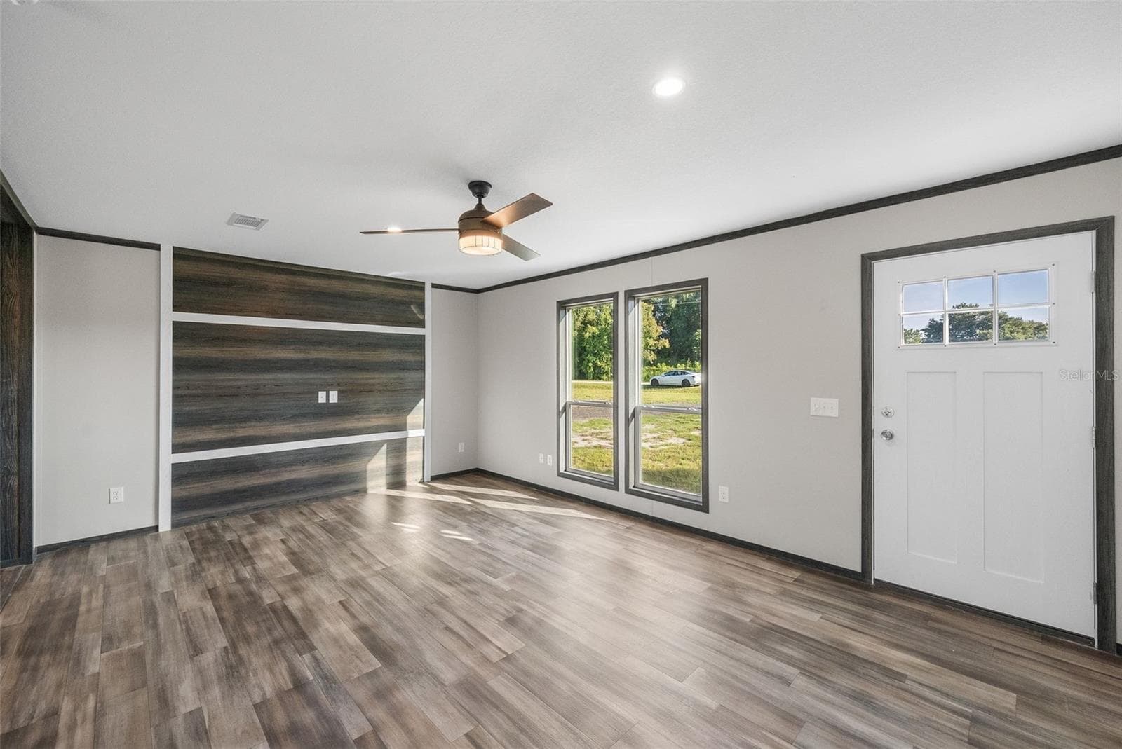 Manufactured Home at 12610 SE 115 ST, OCKLAWAHA, photo 10 of 37