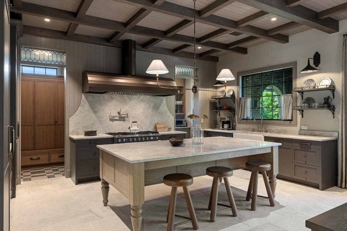 Kitchen - 702 VIA BELLA, WINTER PARK