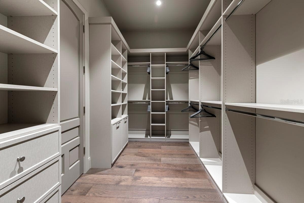 Primary Walk-in Closet - 702 VIA BELLA, WINTER PARK