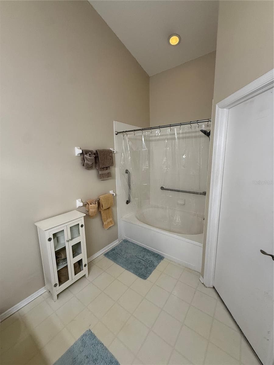 Townhouse at 30035 GRANDA HILLS CT, WESLEY CHAPEL, photo 24 of 30