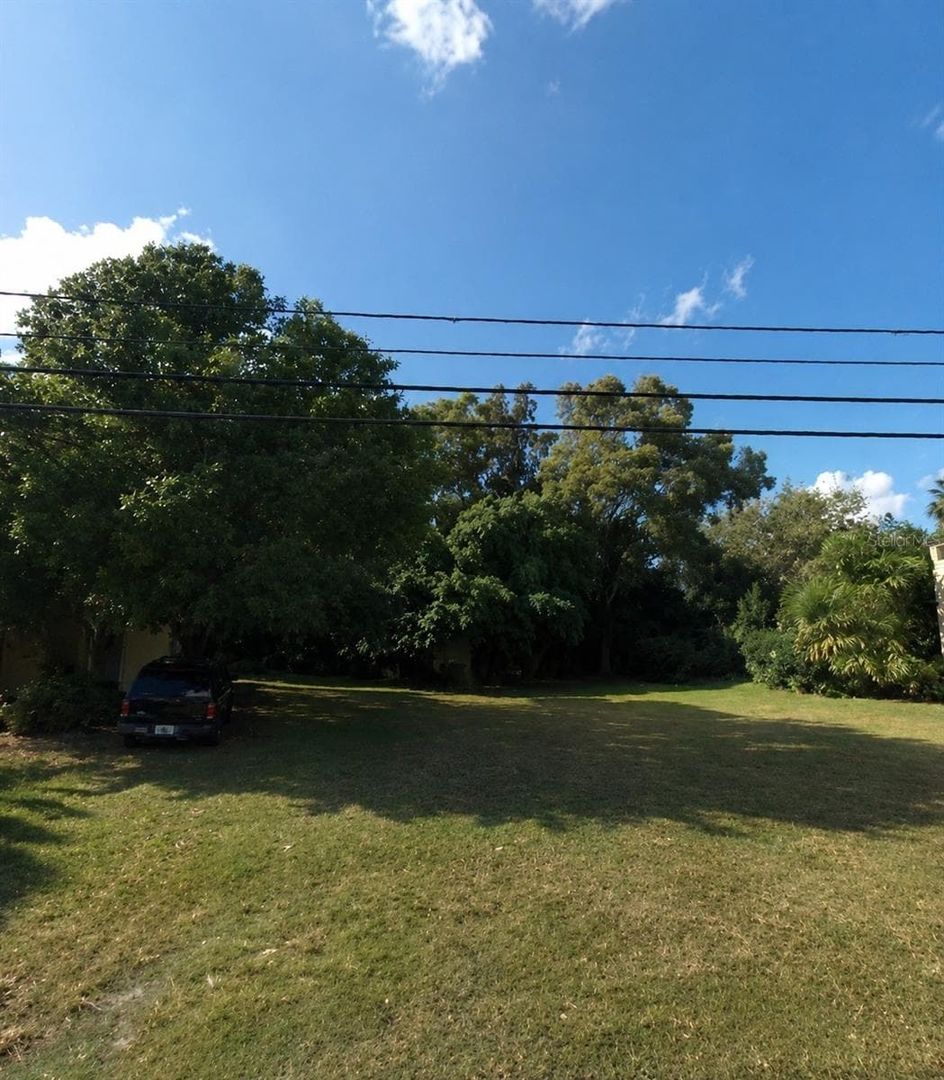 10 FRESHWATER DR
