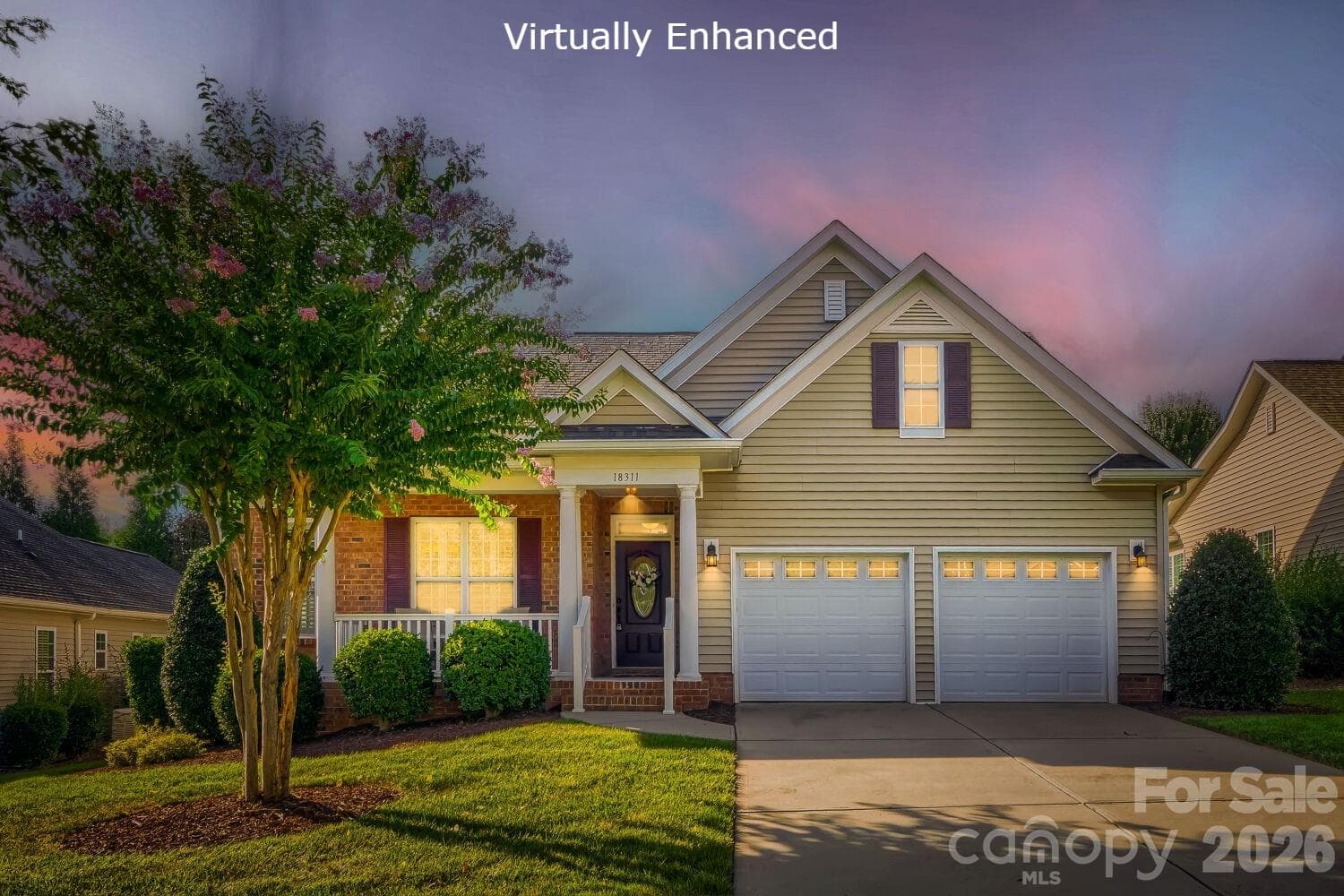 Single Family Residence at 18311 Glenealy Drive, Cornelius, photo 2 of 40