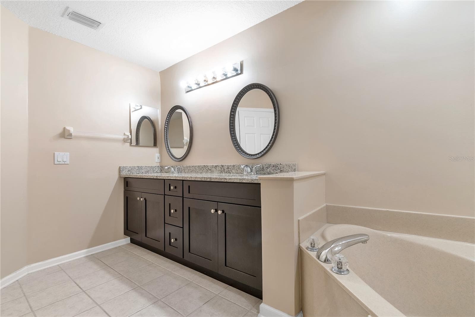 Townhouse at 7320 CYPRESS GROVE RD #70, ORLANDO, photo 35 of 43