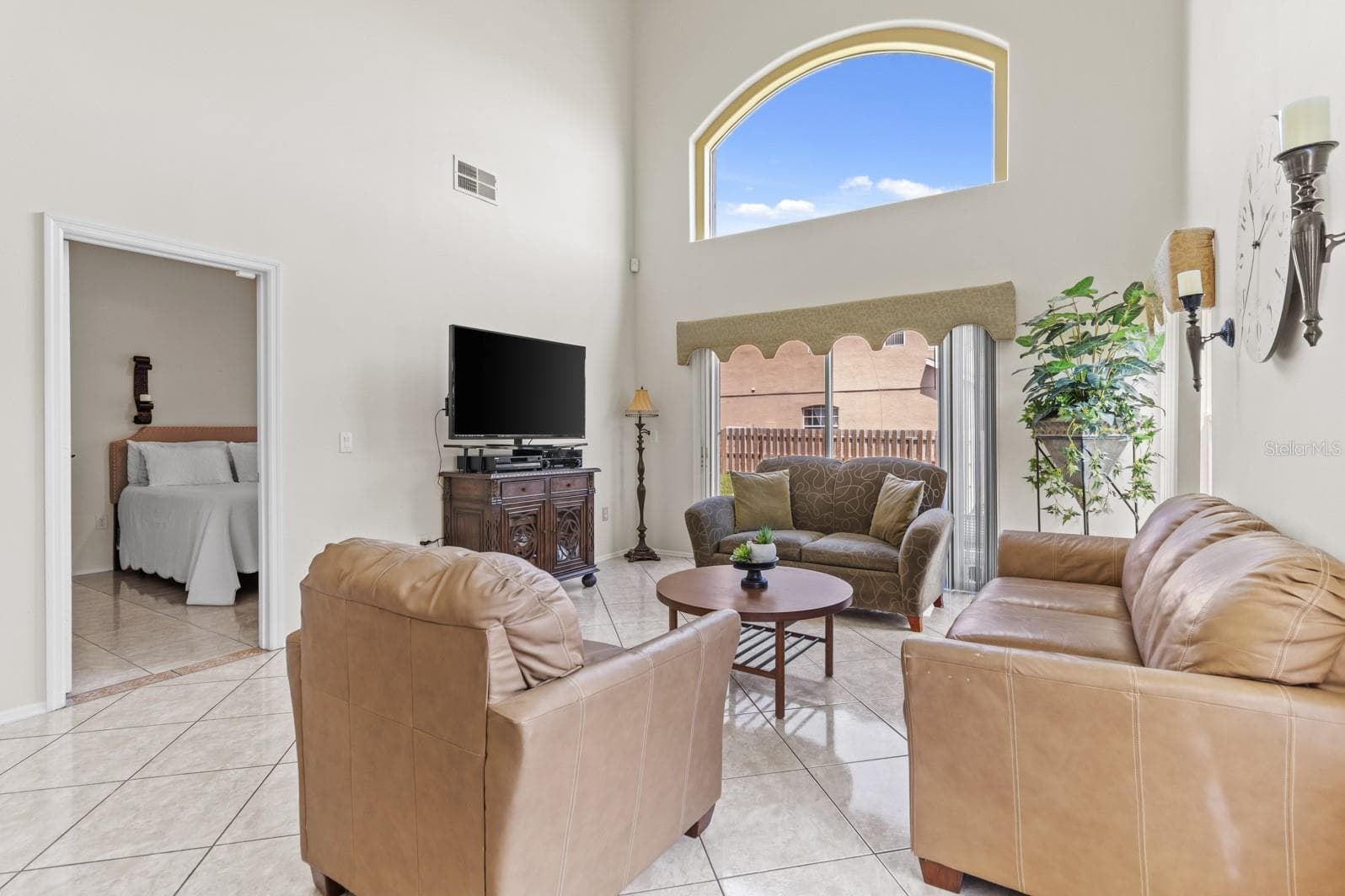 Single Family Residence at 13037 LILY POND CT, ORLANDO, photo 5 of 30