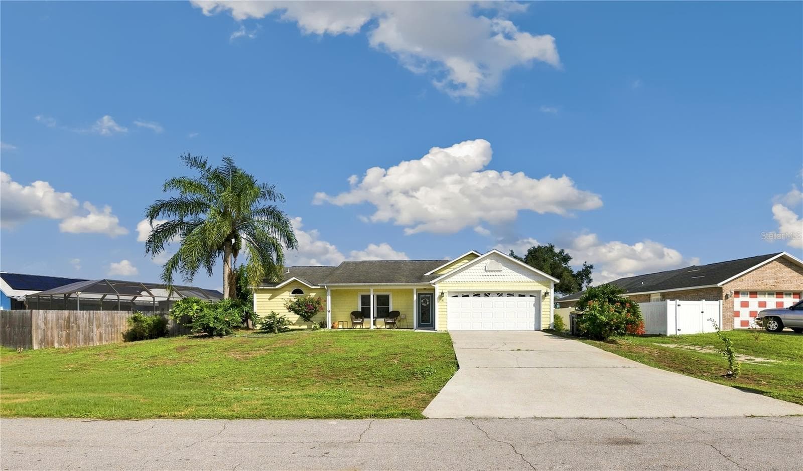 Single Family Residence at 181 HAMMOCK RD SE, PALM BAY, photo 2 of 32