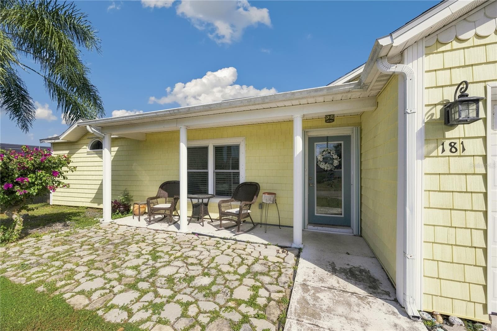 Single Family Residence at 181 HAMMOCK RD SE, PALM BAY, photo 3 of 32