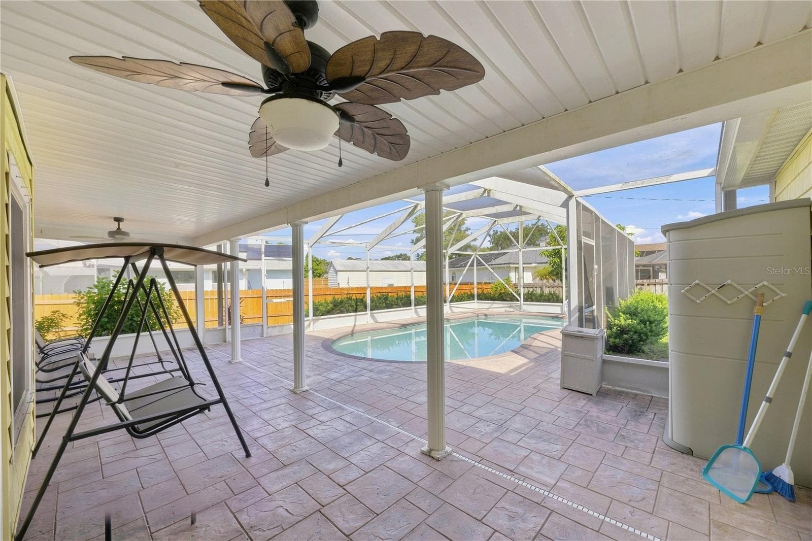 Single Family Residence at 181 HAMMOCK RD SE, PALM BAY, photo 20 of 32
