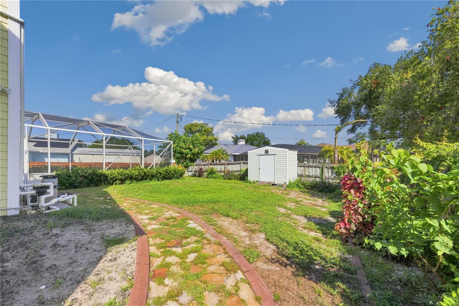 Single Family Residence at 181 HAMMOCK RD SE, PALM BAY, photo 24 of 32