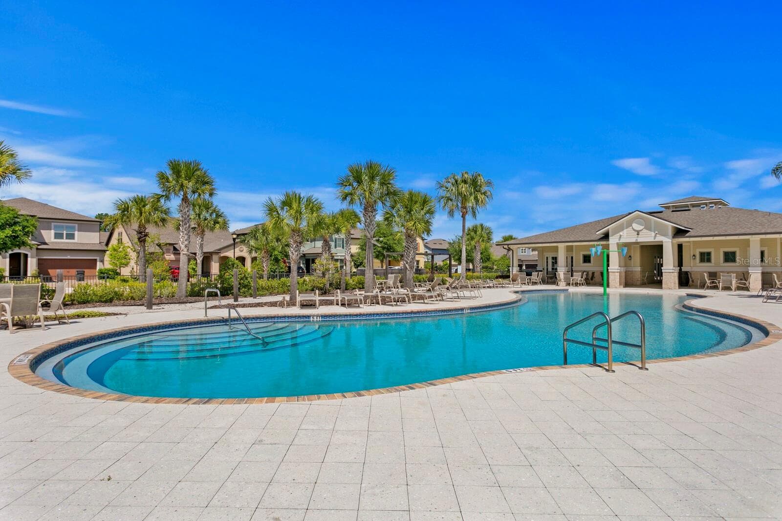 Community Pool (note - pool just completed renovations and may appear slightly different) - 18908 WILLOWMORE CEDAR DR, LUTZ