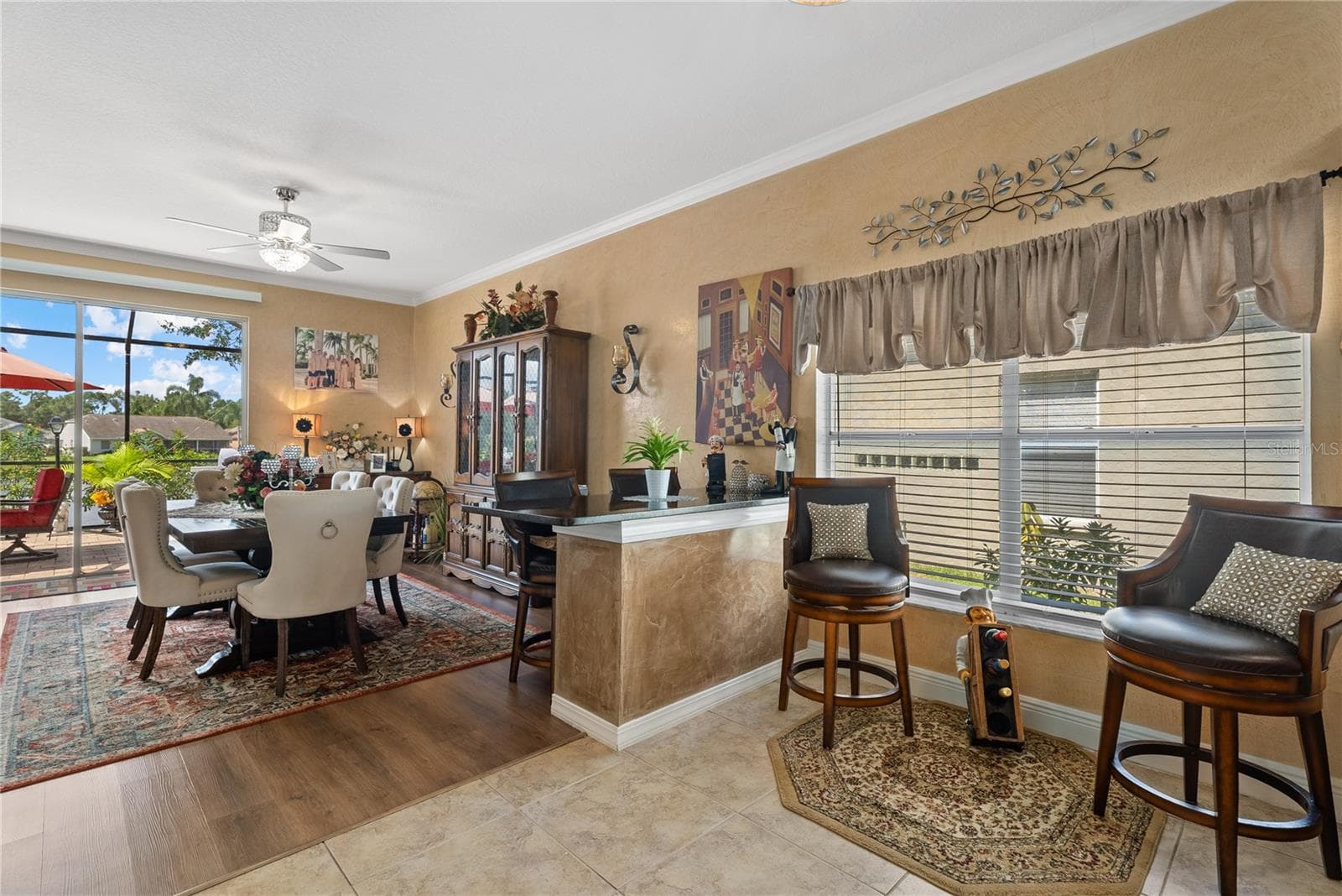 Single Family Residence at 11326 BLUE SAGE PL, LAKEWOOD RANCH, photo 19 of 94