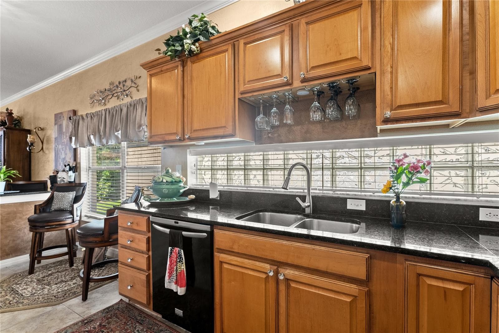 Single Family Residence at 11326 BLUE SAGE PL, LAKEWOOD RANCH, photo 23 of 94