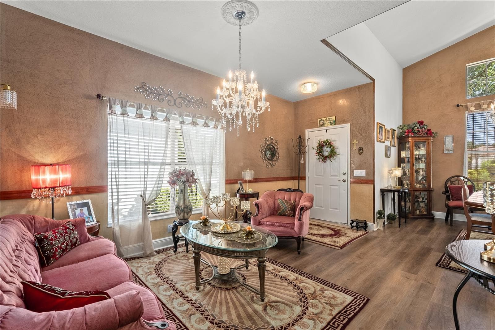 Formal living room. - 11326 BLUE SAGE PL, LAKEWOOD RANCH