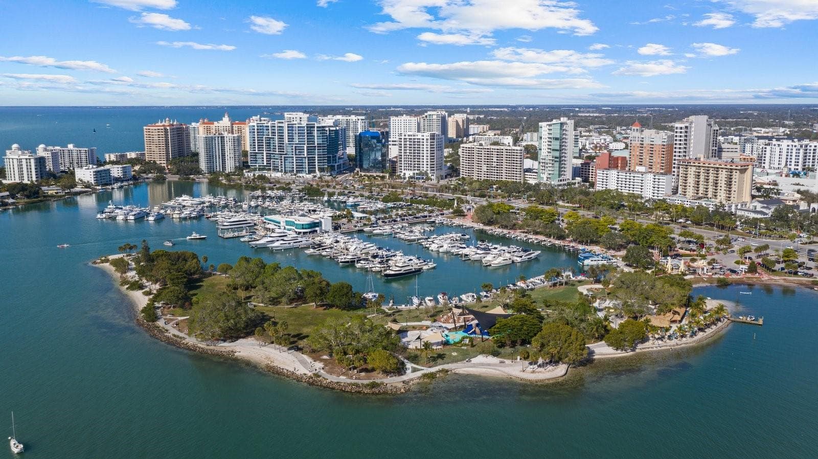 Sarasota Bay. - 11326 BLUE SAGE PL, LAKEWOOD RANCH