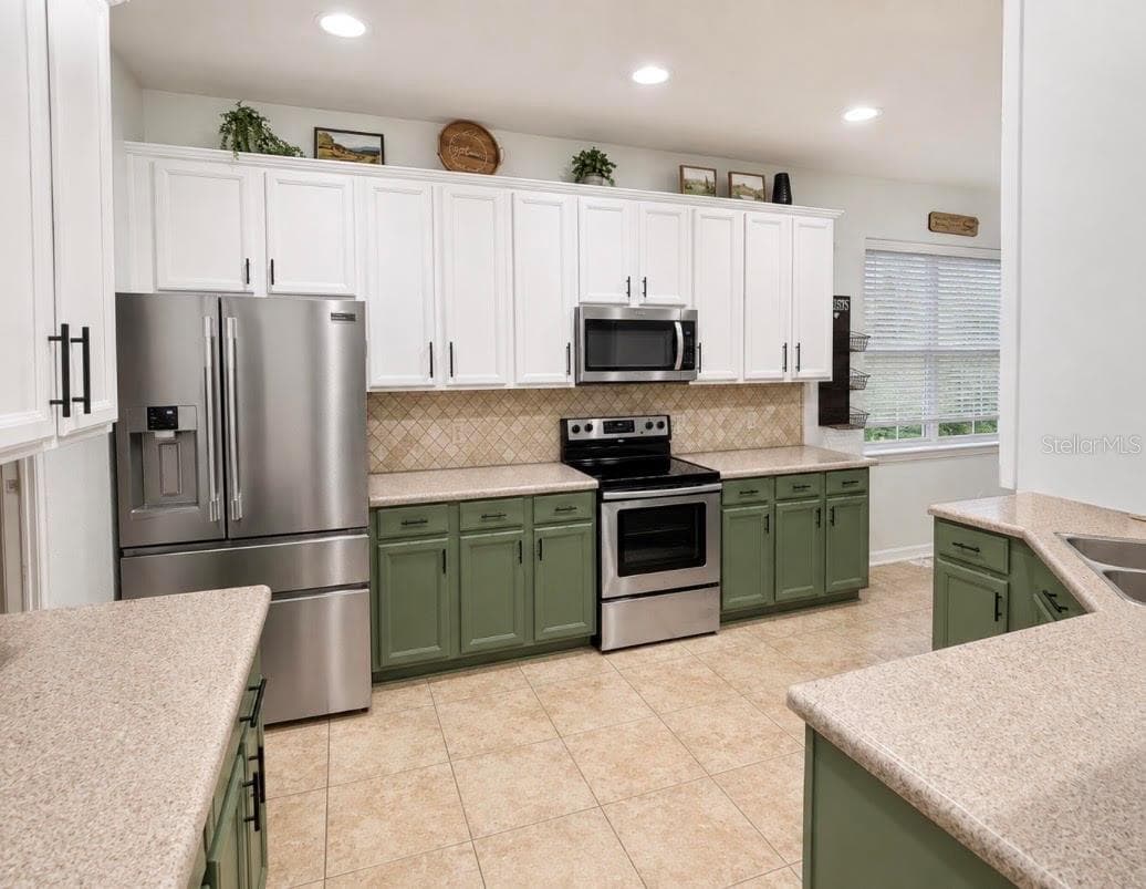 Single Family Residence at 1518 RHODESWELL LN, DOVER, photo 8 of 26