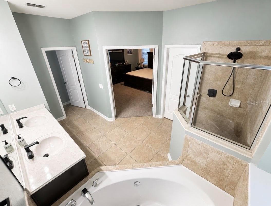 Single Family Residence at 1518 RHODESWELL LN, DOVER, photo 13 of 26