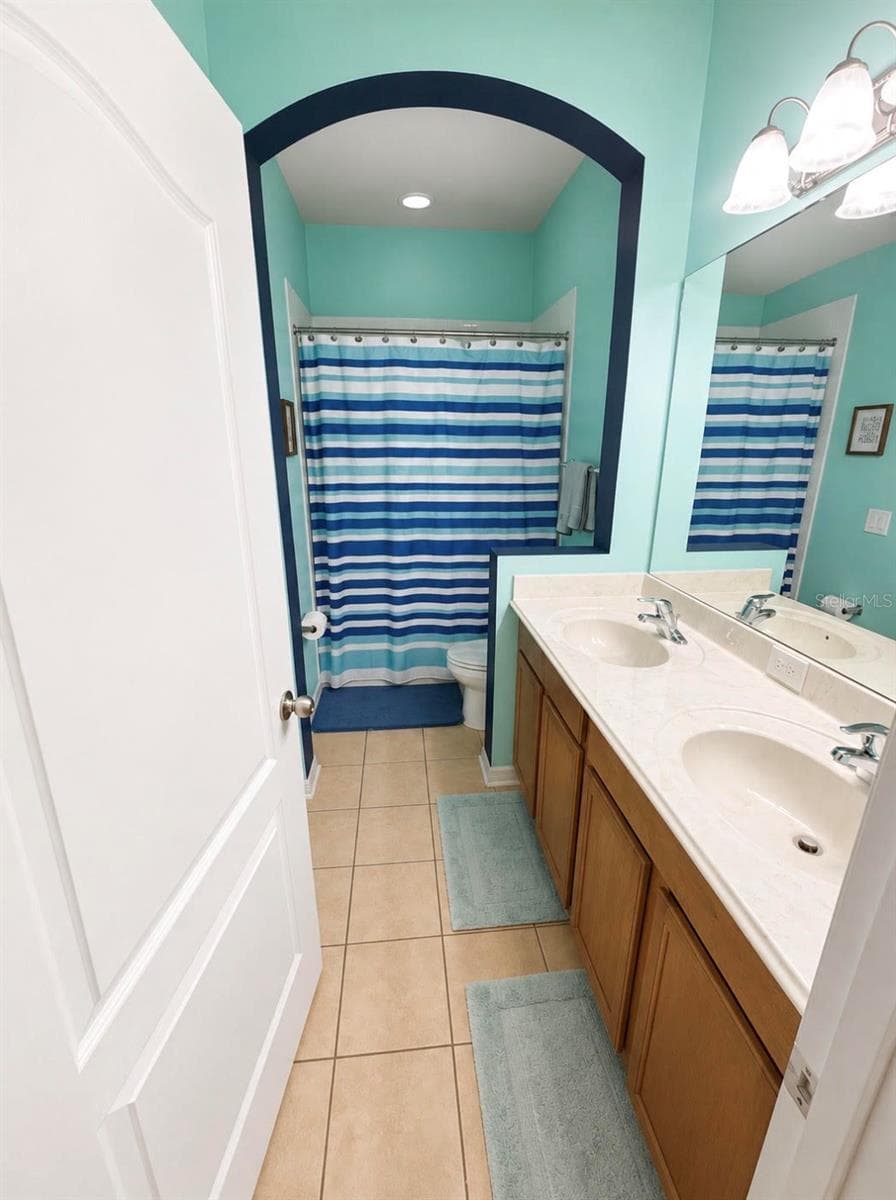 Single Family Residence at 1518 RHODESWELL LN, DOVER, photo 17 of 26