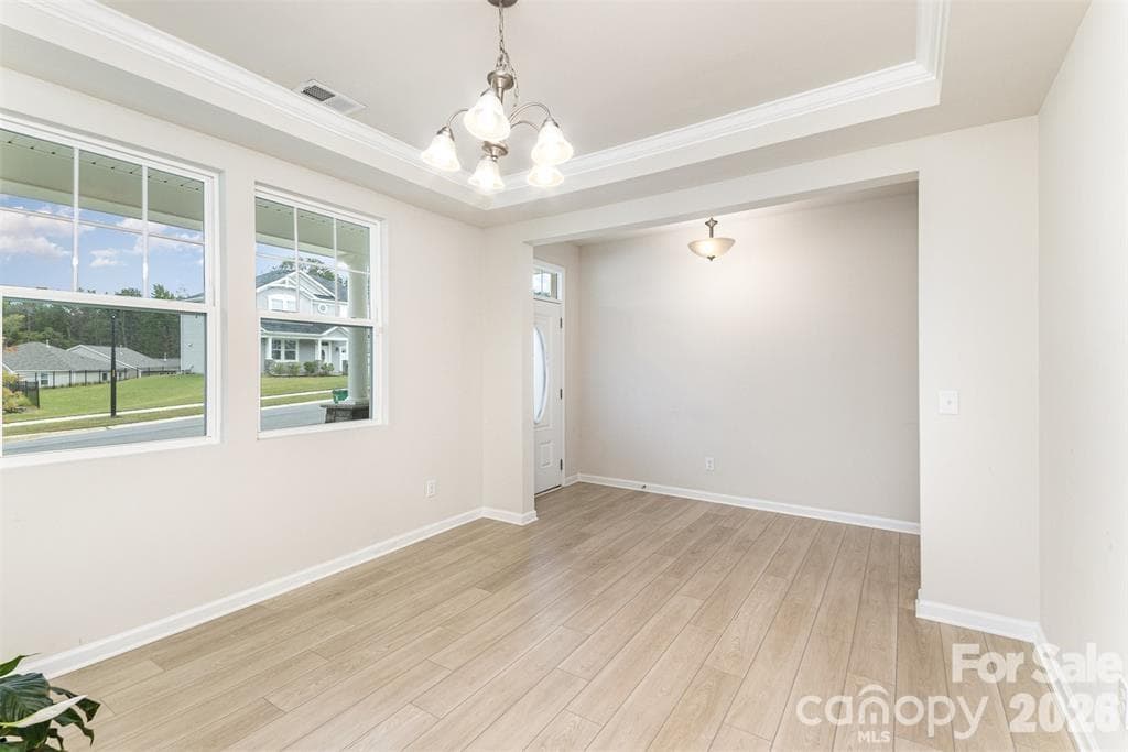 Single Family Residence at 4113 Matindale Way, Charlotte, photo 4 of 23