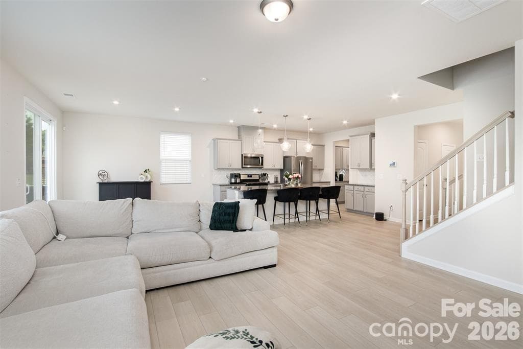 Single Family Residence at 4113 Matindale Way, Charlotte, photo 13 of 23