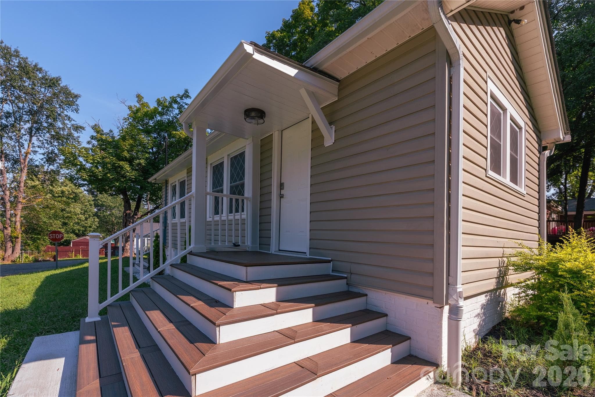 Single Family Residence at 701 Betty Street, Gastonia, photo 5 of 28