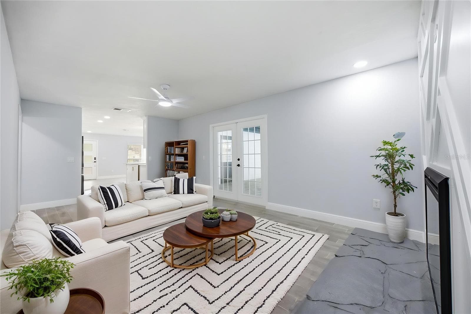 Single Family Residence at 2005 RUSSELL DR, TAMPA, photo 12 of 49