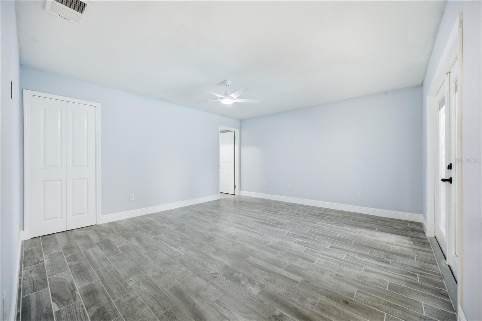 Single Family Residence at 2005 RUSSELL DR, TAMPA, photo 19 of 49