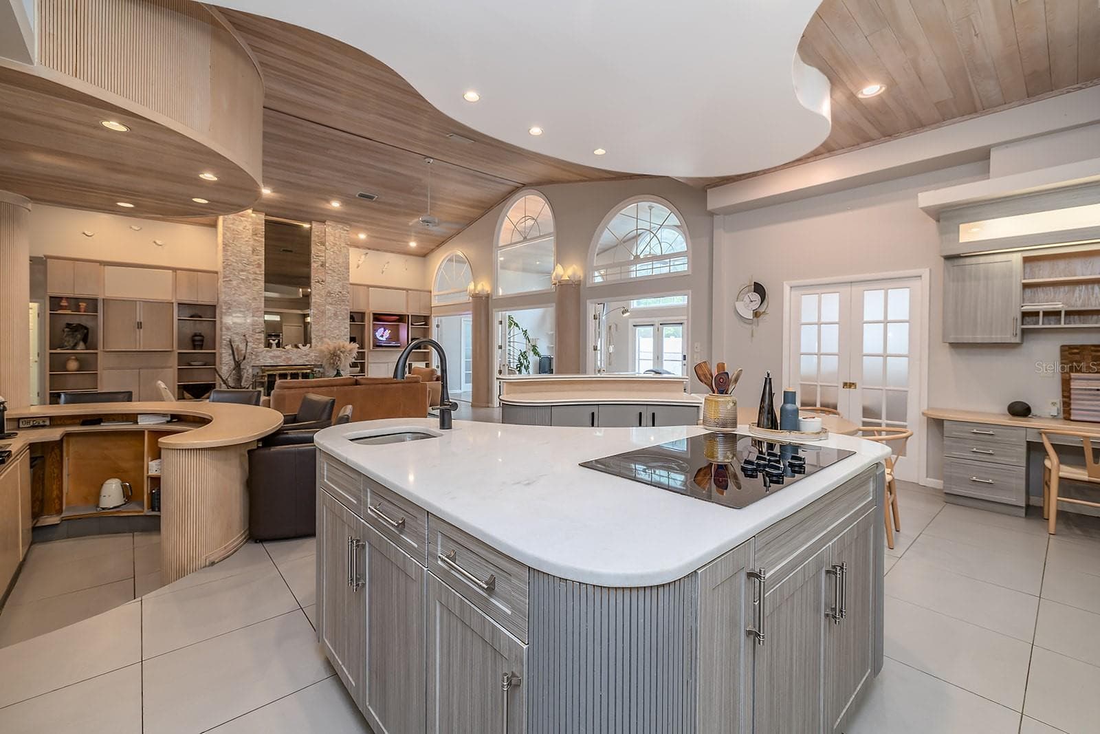 Single Family Residence at 101 N ST ANDREWS DR, ORMOND BEACH, photo 10 of 39