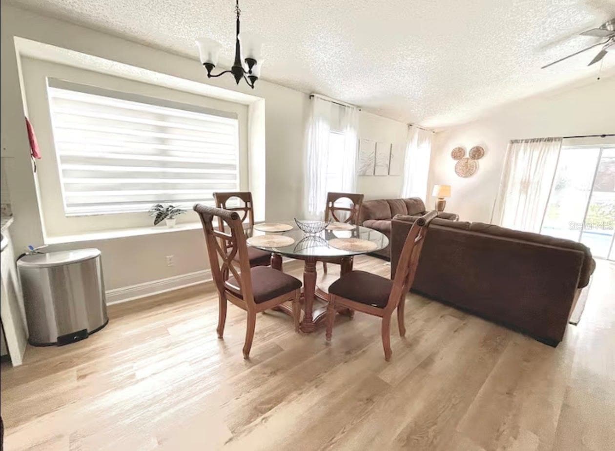 Single Family Residence at 522 ROCHESTER LOOP, DAVENPORT, photo 9 of 17