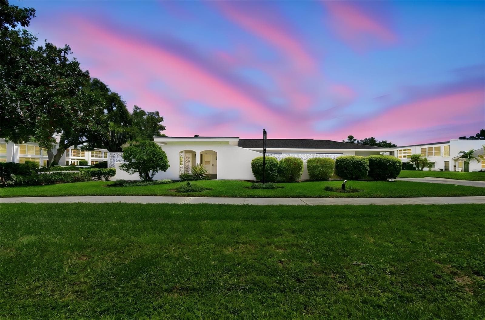 Condominium at 1655 S HIGHLAND AVE #B110, CLEARWATER, photo 55 of 100