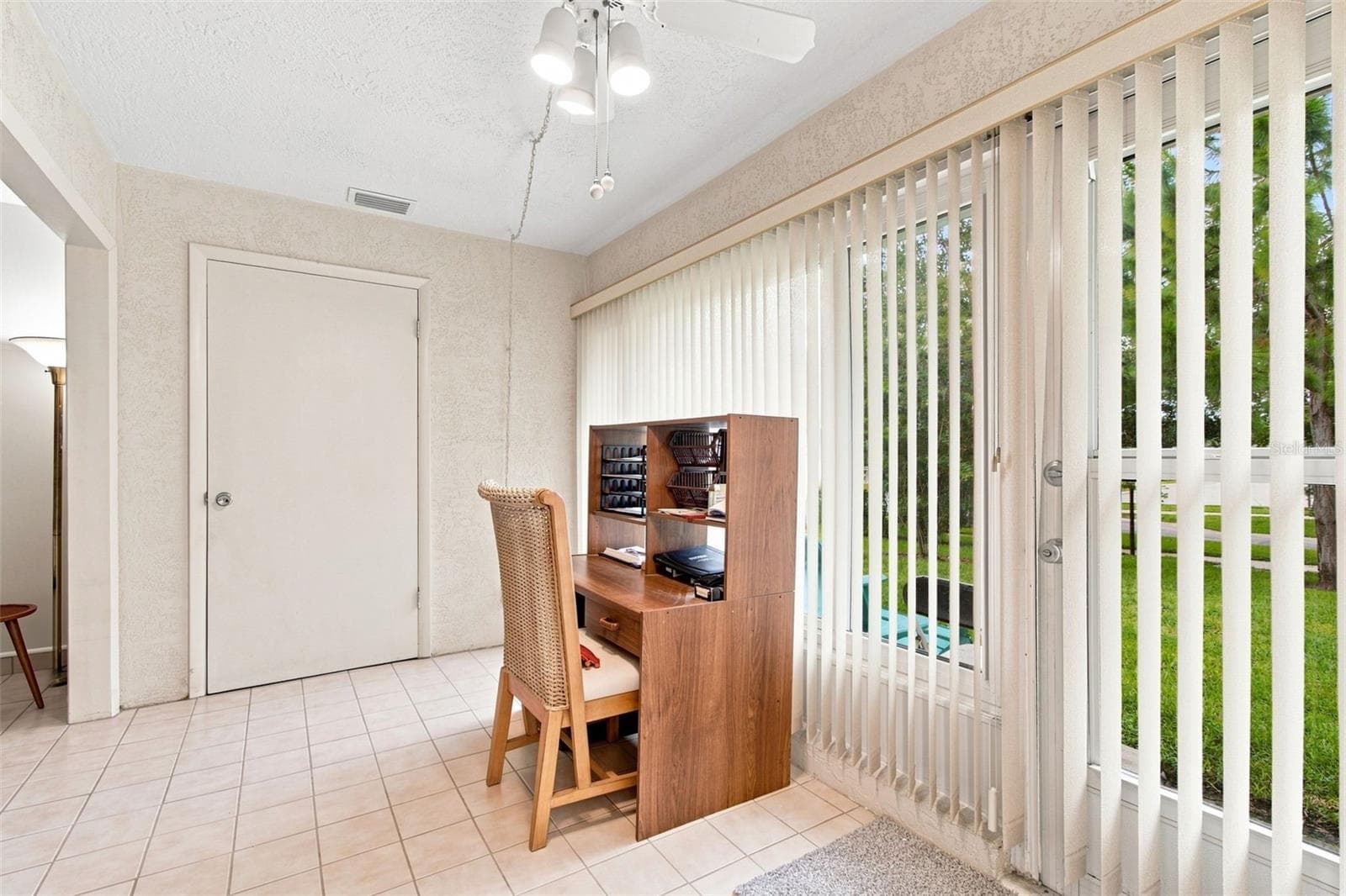 Condominium at 1655 S HIGHLAND AVE #B110, CLEARWATER, photo 13 of 100