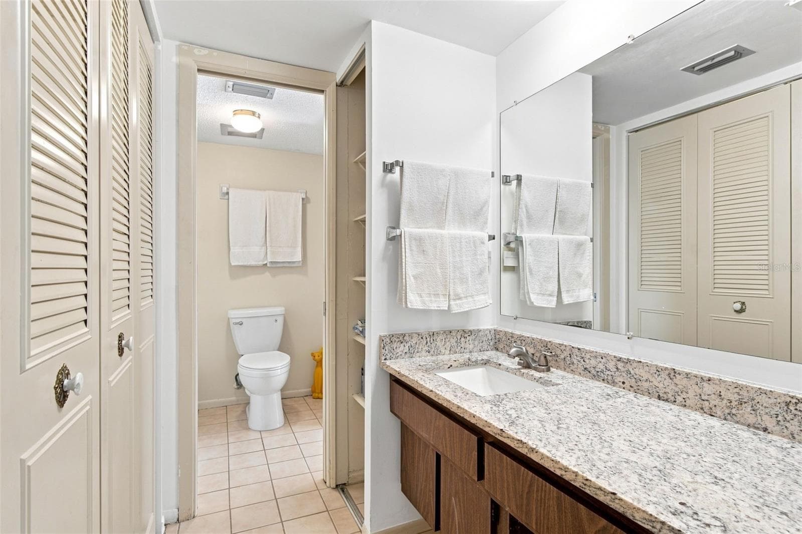 Condominium at 1655 S HIGHLAND AVE #B110, CLEARWATER, photo 25 of 100
