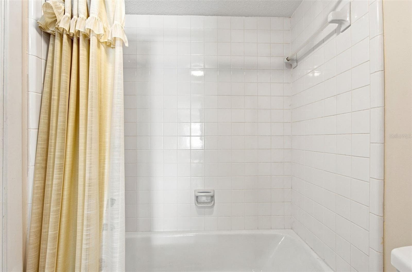 Condominium at 1655 S HIGHLAND AVE #B110, CLEARWATER, photo 29 of 100