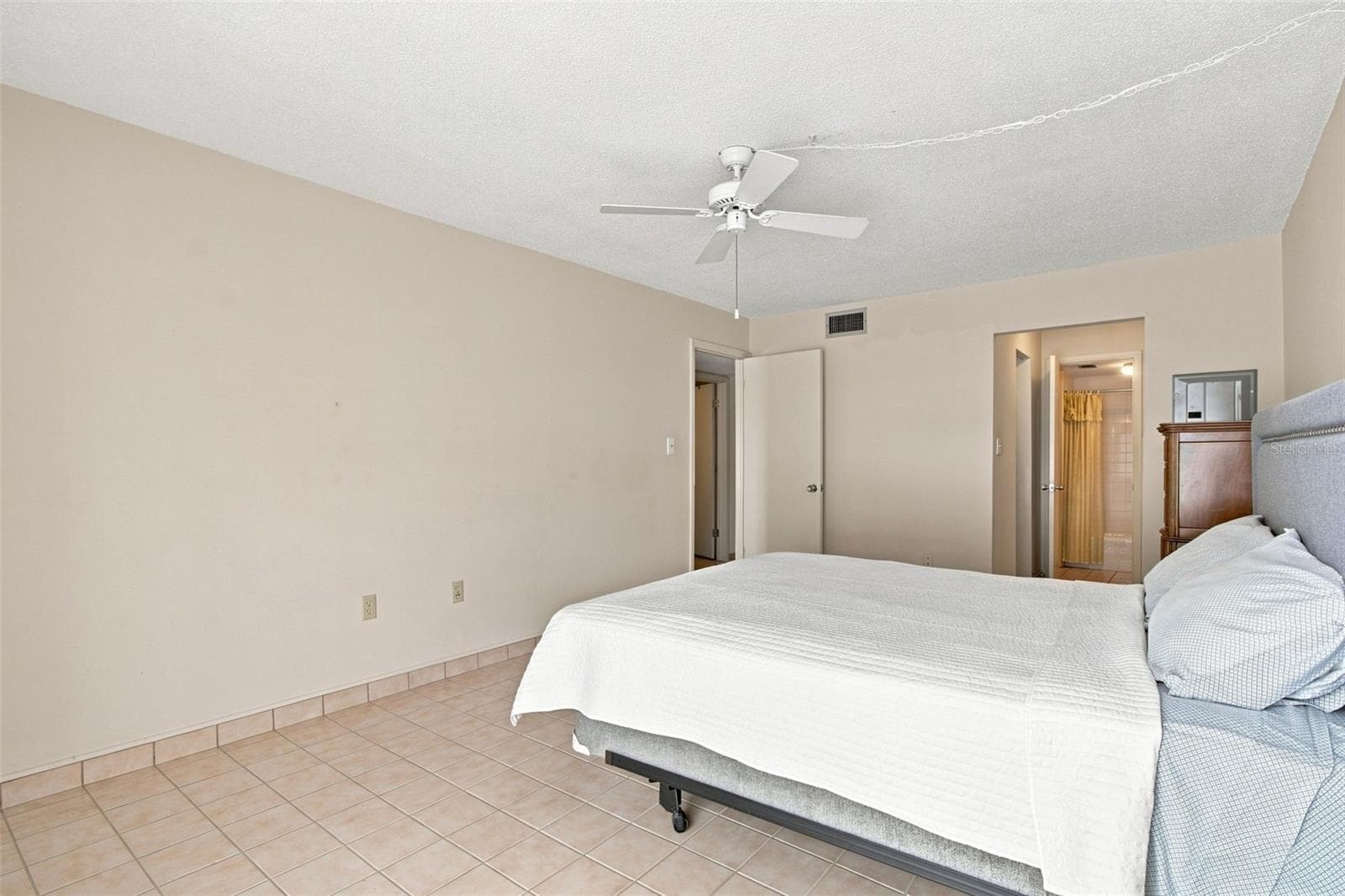 Condominium at 1655 S HIGHLAND AVE #B110, CLEARWATER, photo 36 of 100