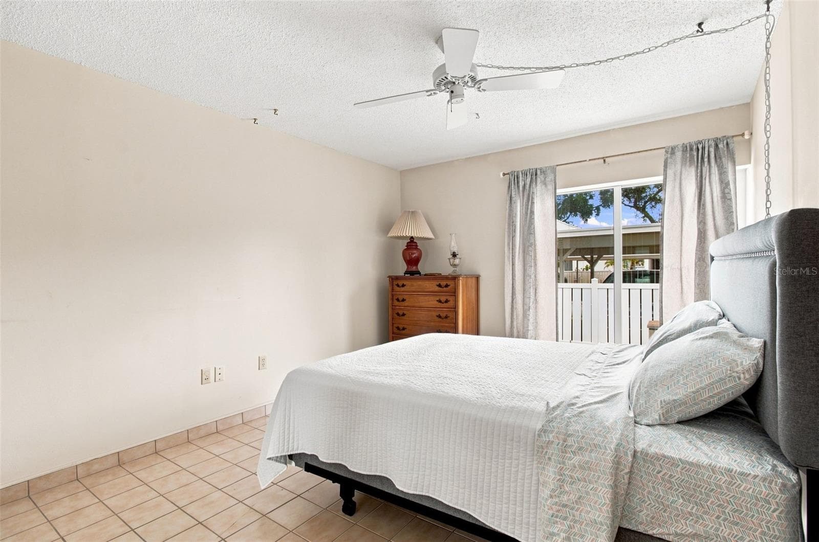 Condominium at 1655 S HIGHLAND AVE #B110, CLEARWATER, photo 38 of 100