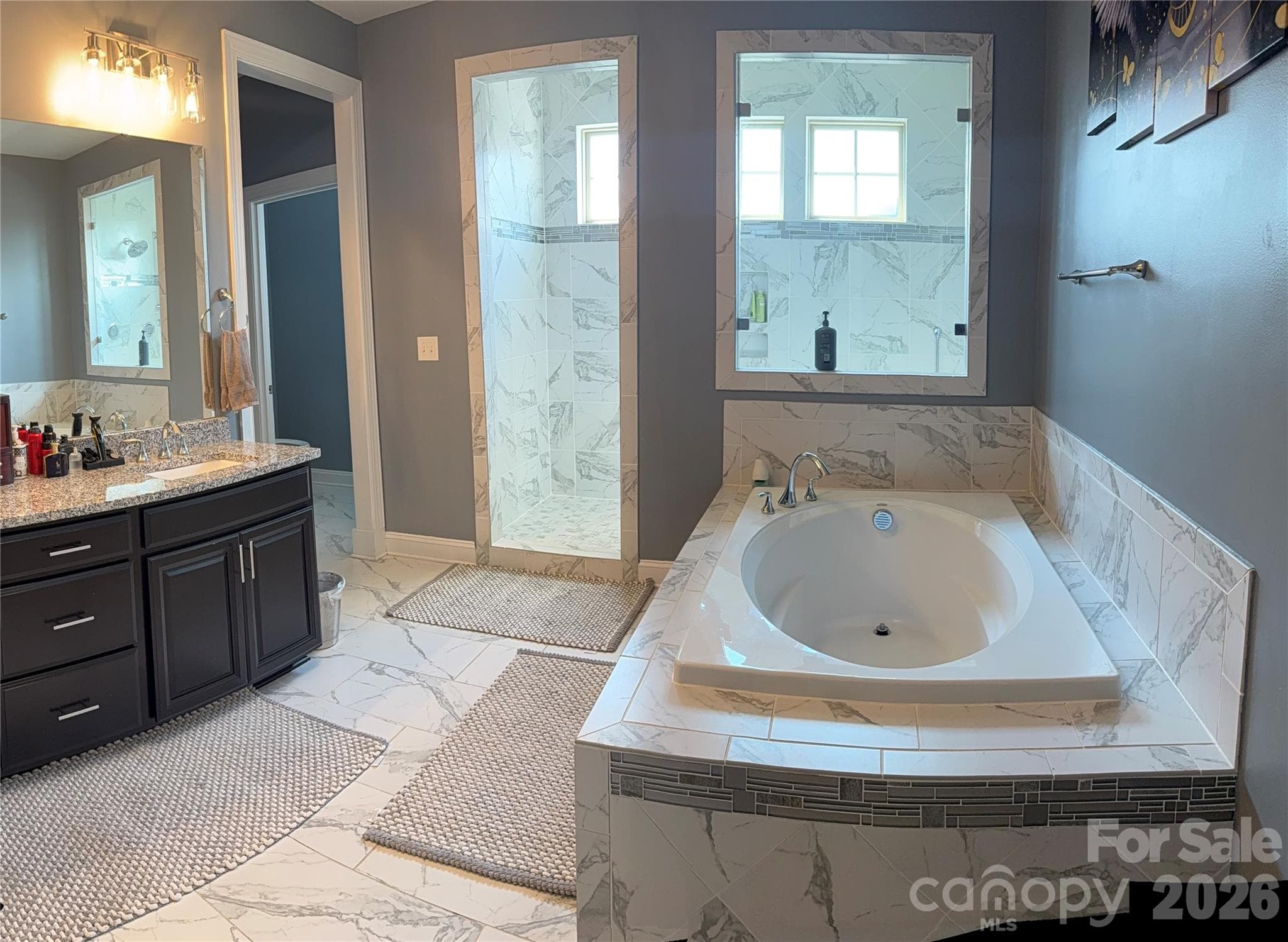 Upper Lvl. Primary Bathroom - 8465 Blume Parkway, Harrisburg