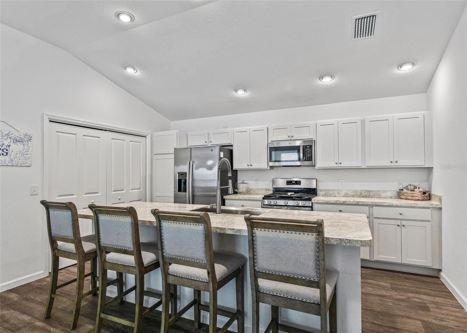 Single Family Residence at 3250 SHERFINSKI AVE, THE VILLAGES, photo 12 of 44