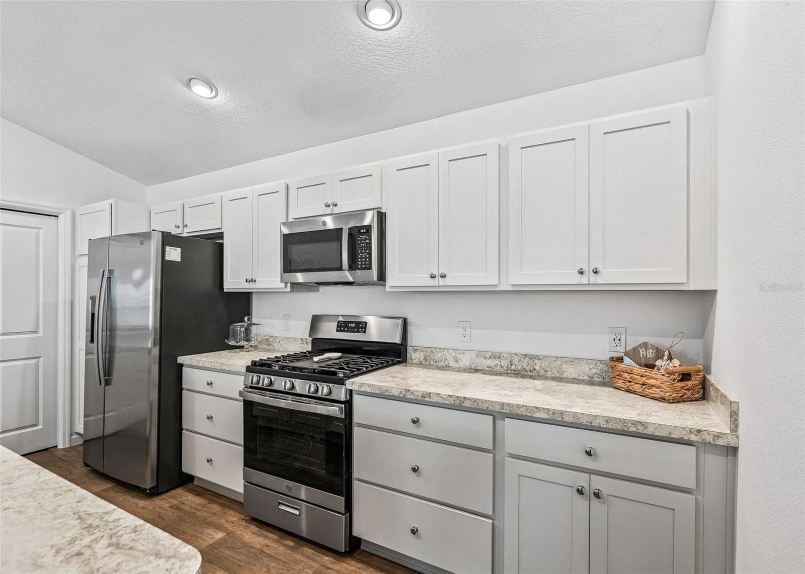 Single Family Residence at 3250 SHERFINSKI AVE, THE VILLAGES, photo 13 of 44
