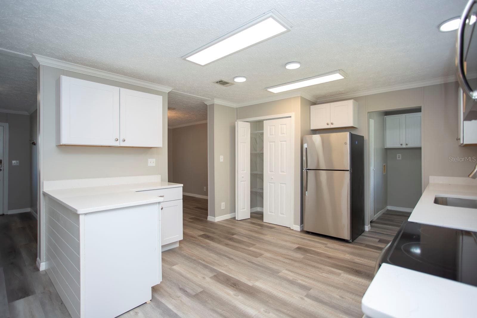 Manufactured Home at 8336 CHANCE DR, LAKELAND, photo 18 of 37