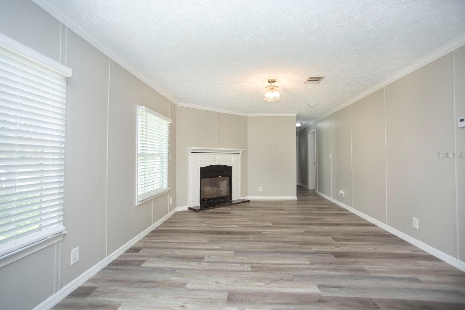 Manufactured Home at 8336 CHANCE DR, LAKELAND, photo 21 of 37