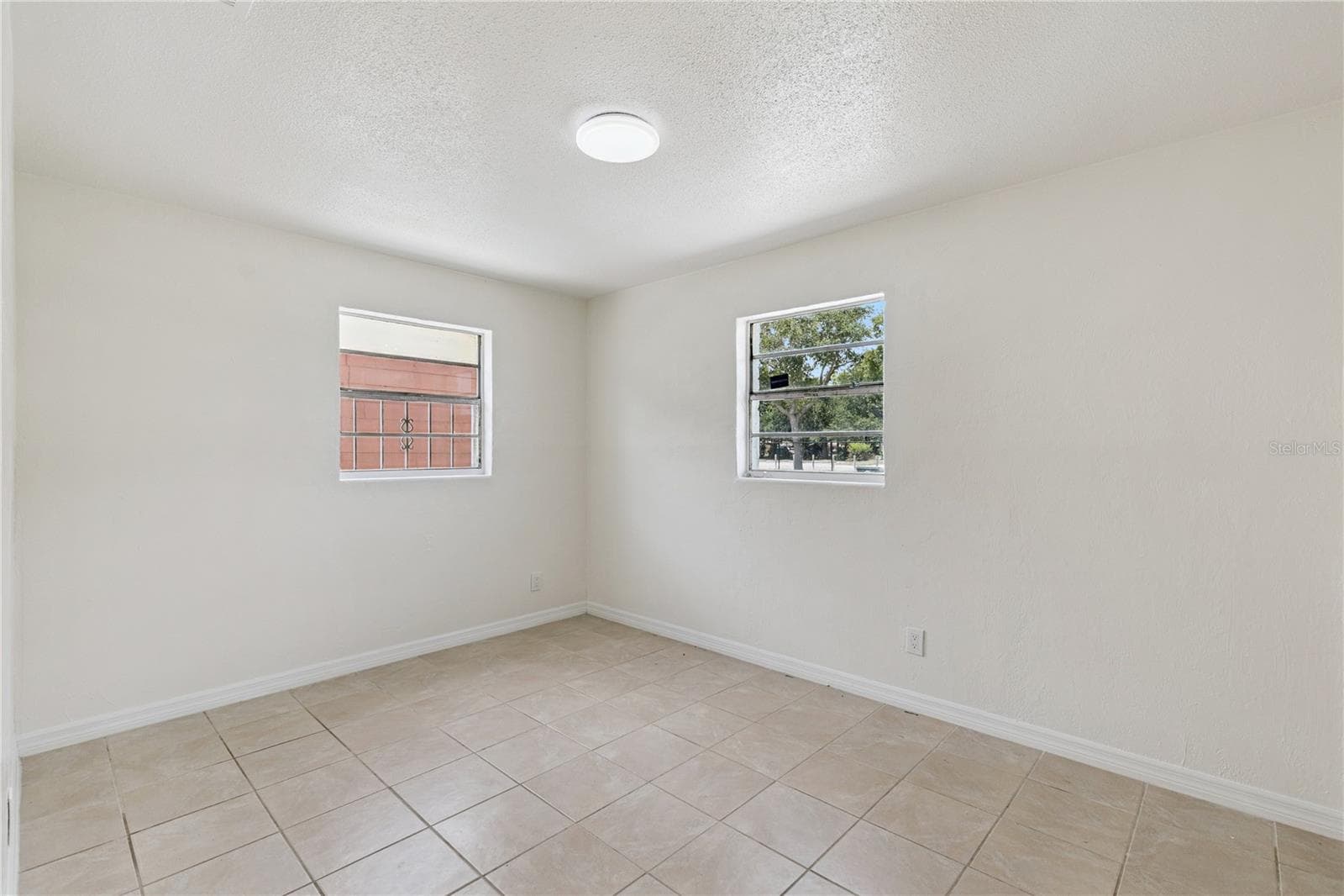 Bedroom 2 - 875 LOOMIS AVE, DAYTONA BEACH