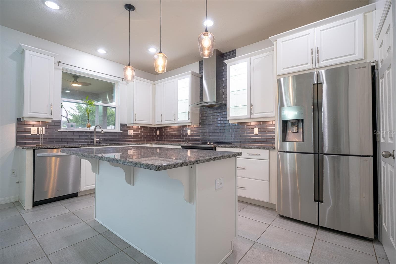 Single Family Residence at 2510 AMATI DR, KISSIMMEE, photo 8 of 51
