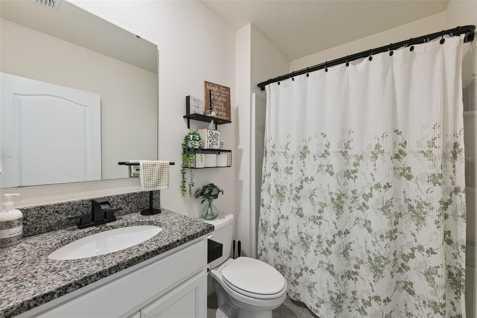 Single Family Residence at 3676 SUNGROVE CIR, SANFORD, photo 16 of 47