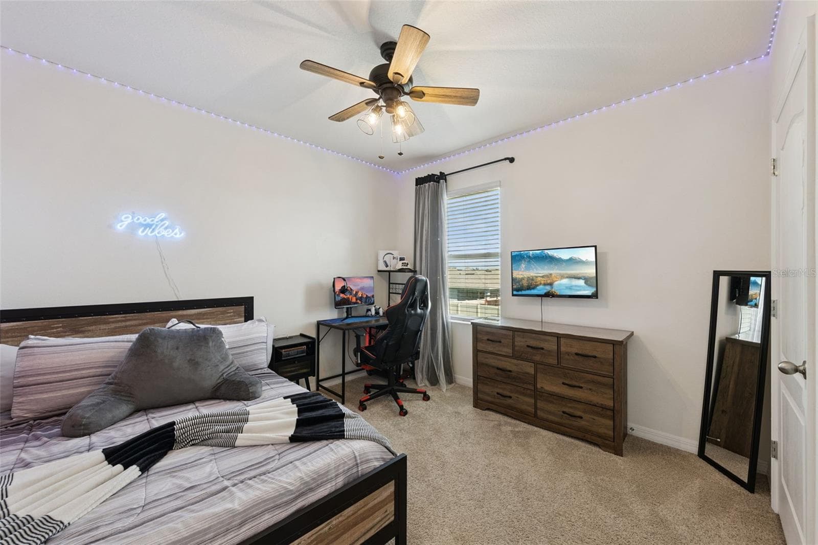 Single Family Residence at 3676 SUNGROVE CIR, SANFORD, photo 20 of 47
