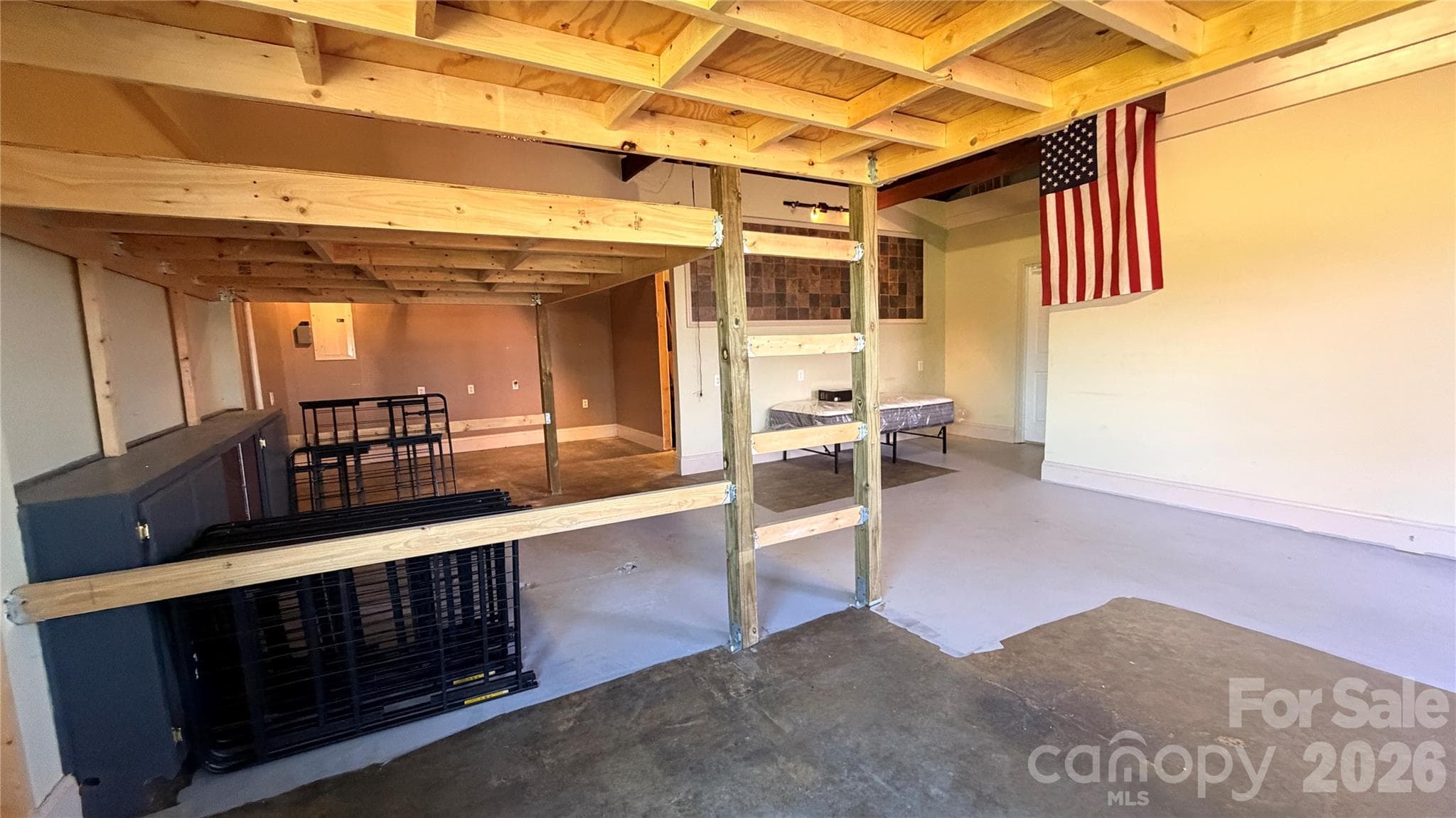 Warehouse/Room_3 - 1707 N Post Road, Shelby