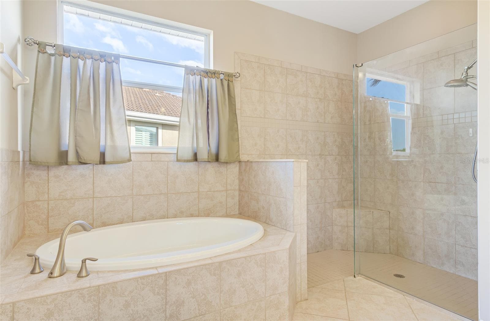 Single Family Residence at 7486 TALON BAY DR, NORTH PORT, photo 21 of 42