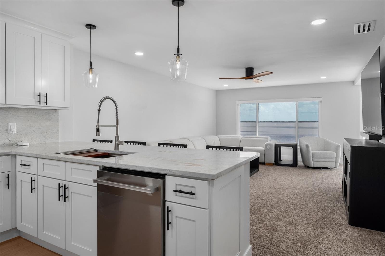 KITCHEN - 4800 GULF OF MEXICO DR #PH 3, LONGBOAT KEY