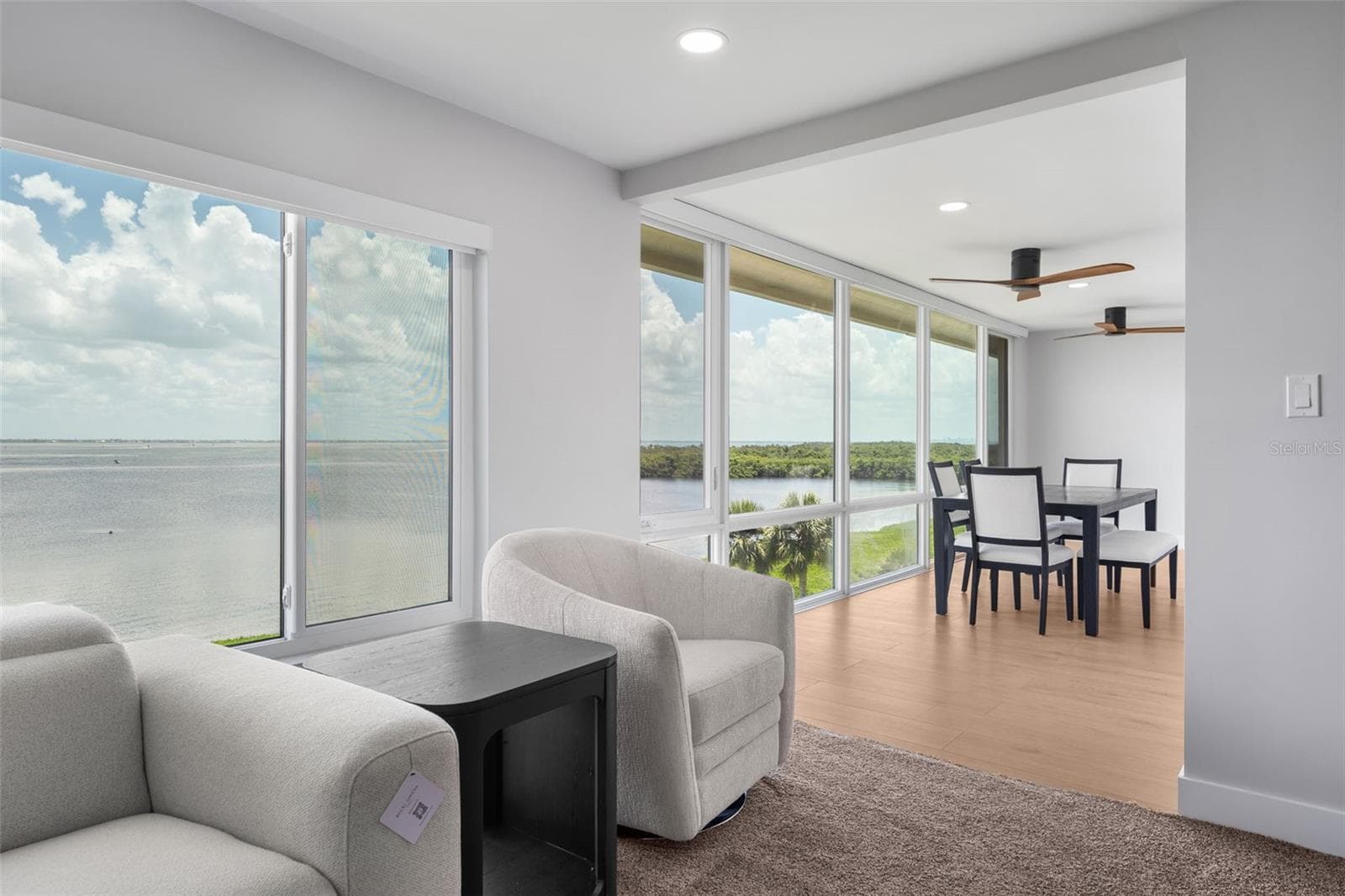 LIVING ROOM - 4800 GULF OF MEXICO DR #PH 3, LONGBOAT KEY