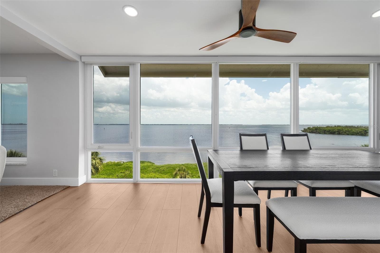 UNOBSTRUCTED WATER VIEW - 4800 GULF OF MEXICO DR #PH 3, LONGBOAT KEY