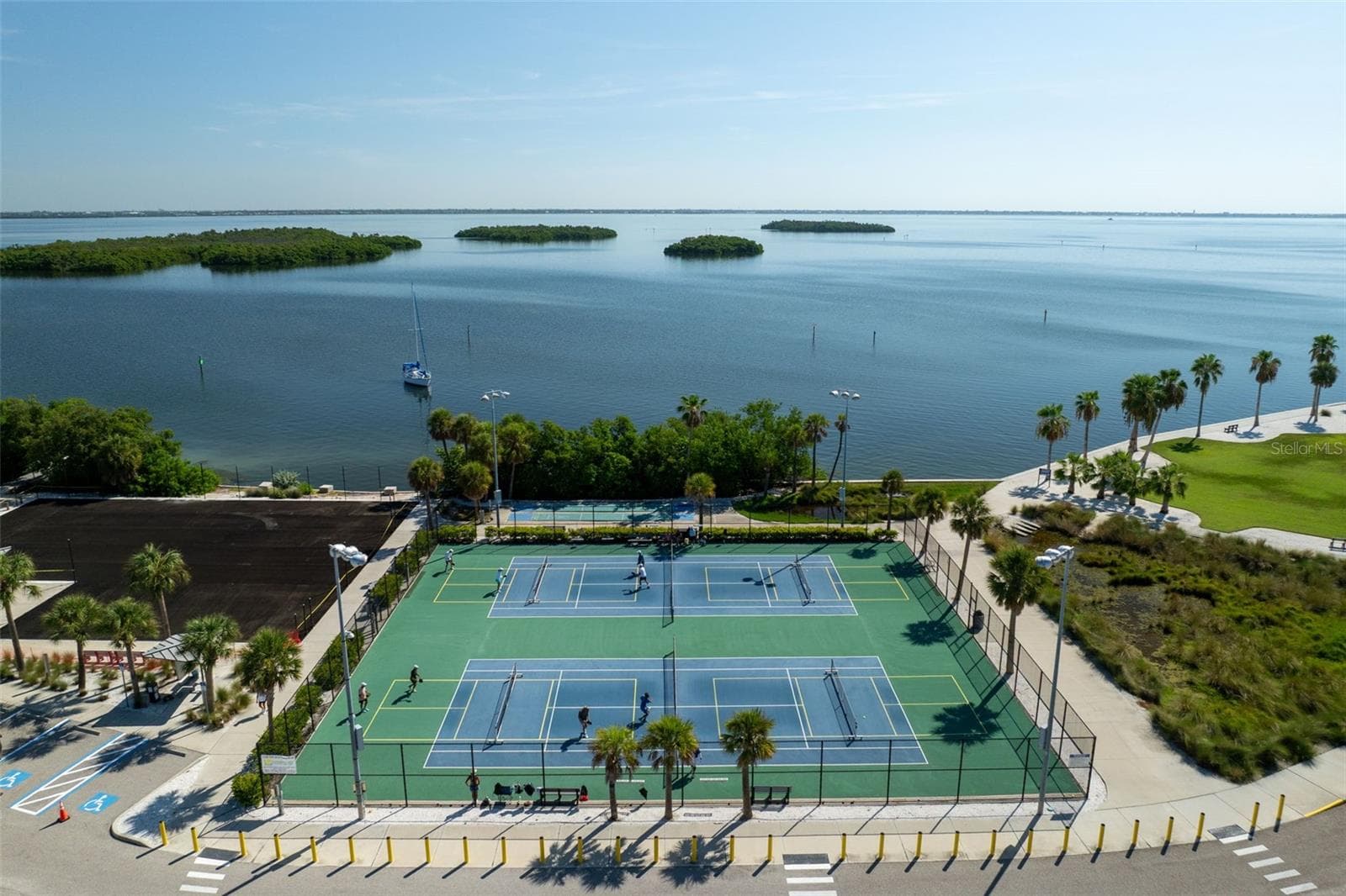 BAYFRONT PARK - 4800 GULF OF MEXICO DR #PH 3, LONGBOAT KEY