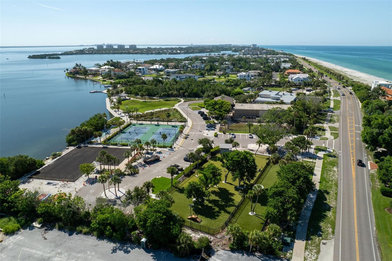 BAYFRONT PARK - 4800 GULF OF MEXICO DR #PH 3, LONGBOAT KEY